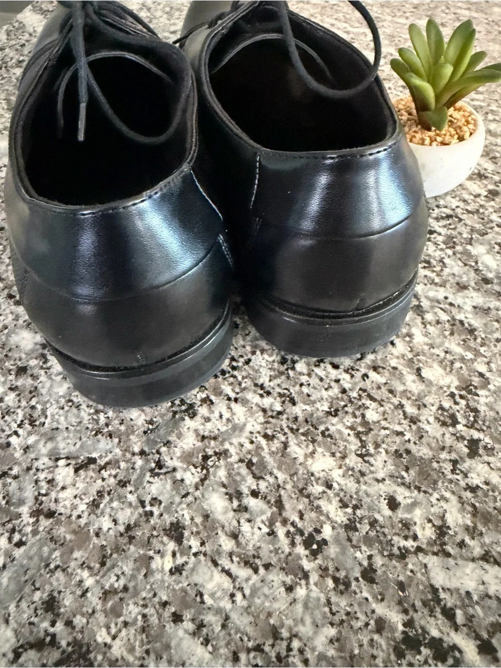 Alfani Men's 11M Black Cap-Toe Derby Oxfords EUC